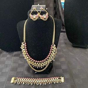 Blue violet necklace, bracelet and earrings set